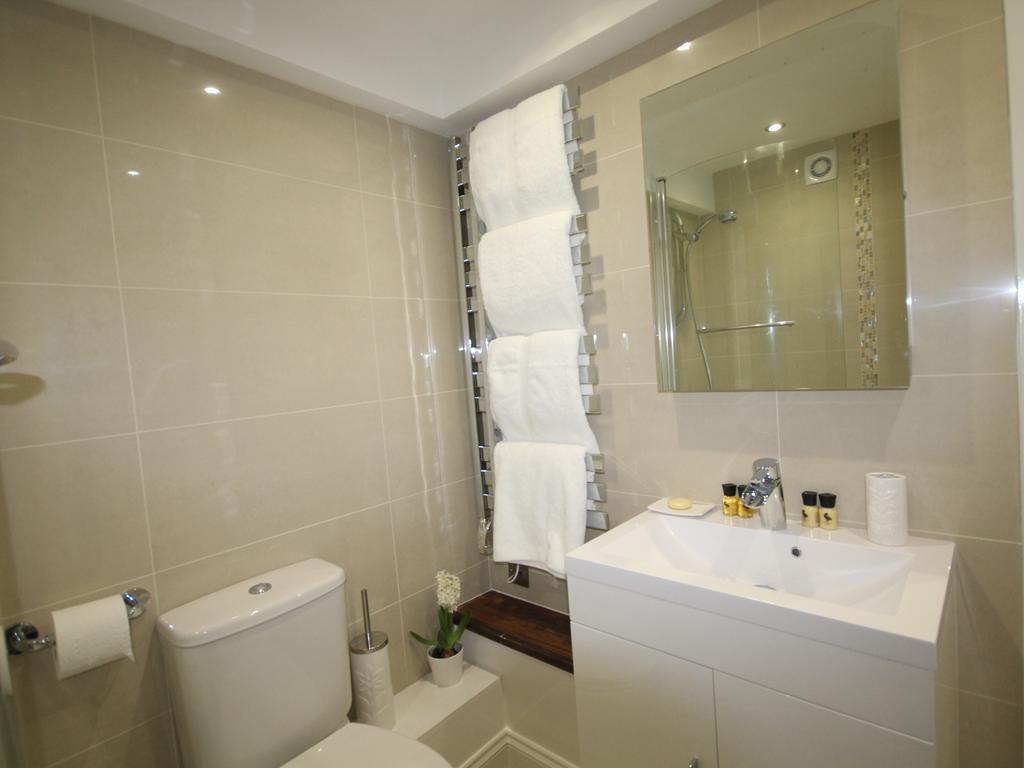 Harpenden House Quarto foto